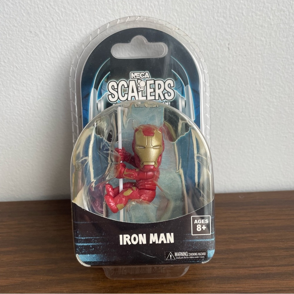 Neca Iron Man Scalers
